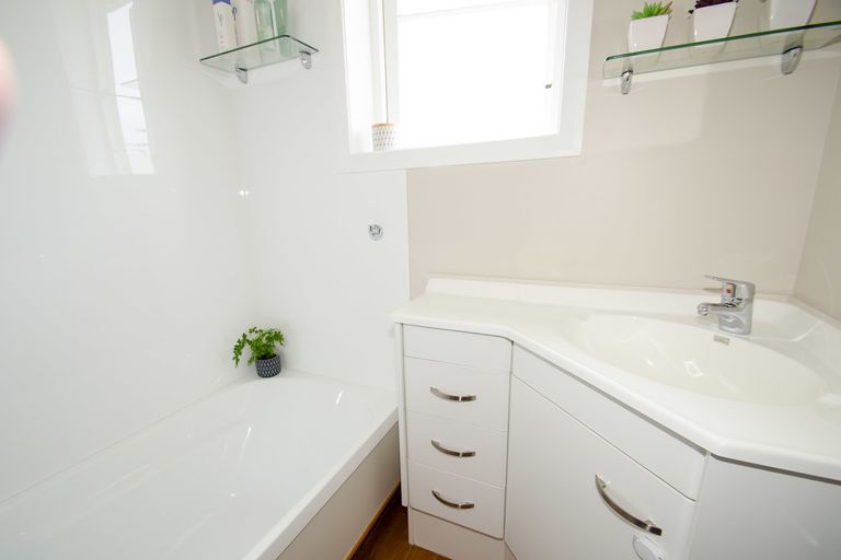 Photo of property in 128 Lynn Street, Wakari, Dunedin, 9010