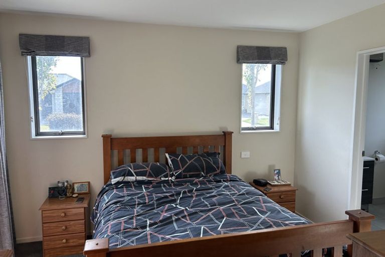 Photo of property in 1 Annie Jane Close, Rolleston, 7614