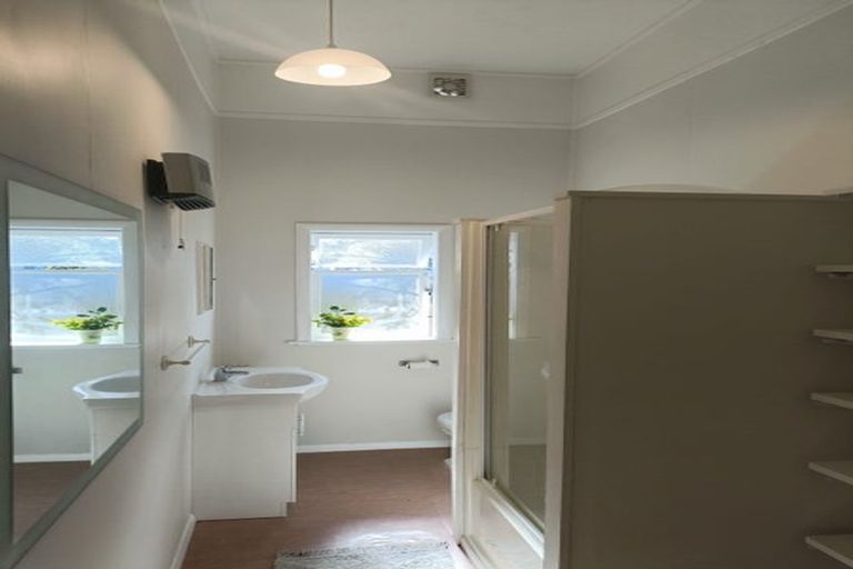 Photo of property in 24 Stoke Street, Newtown, Wellington, 6021