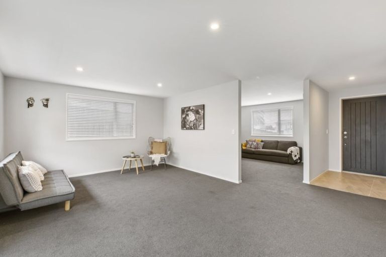 Photo of property in 1040b Papamoa Beach Road, Papamoa Beach, Papamoa, 3118