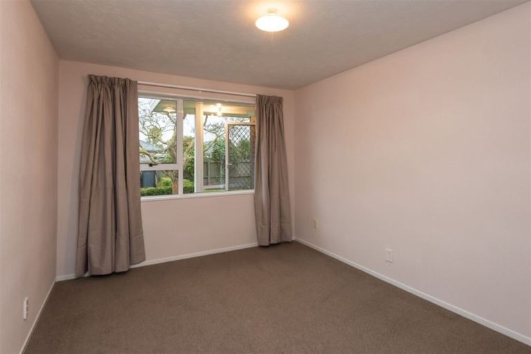 Photo of property in 3/25 Third Street, Belfast, Christchurch, 8051