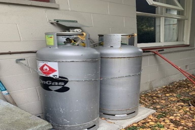 Photo of property in 2/156 Waimairi Road, Ilam, Christchurch, 8041