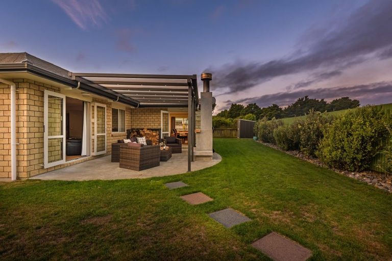 Photo of property in 94 Durham Street, Ashhurst, 4810