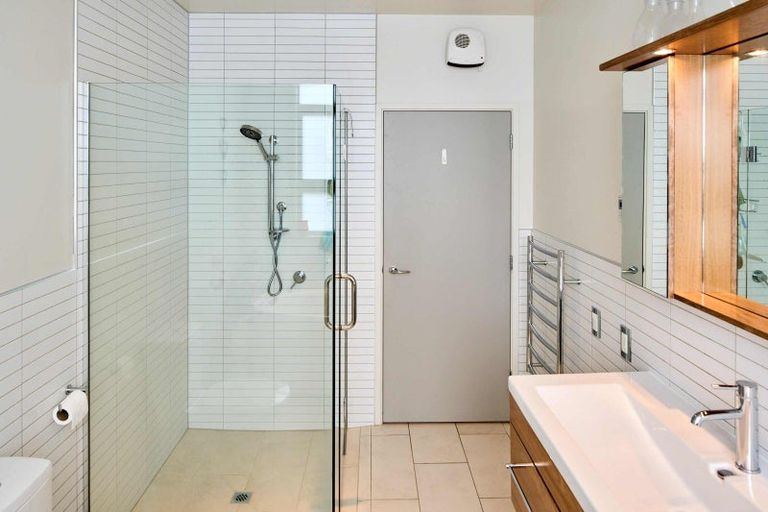 Photo of property in 11 Winifred Way, Belmont, Lower Hutt, 5010