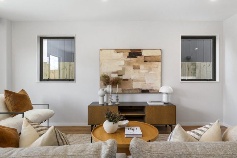 Photo of property in 33 Hampshire Lane, Karaka, 2580