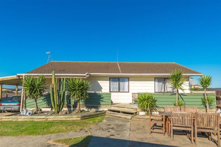Photo of property in 38 Tongariro Street, Castlecliff, Wanganui, 4501