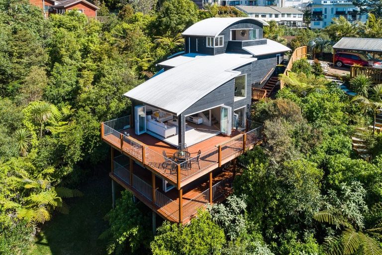 Photo of property in 195b Browns Bay Road, Browns Bay, Auckland, 0630