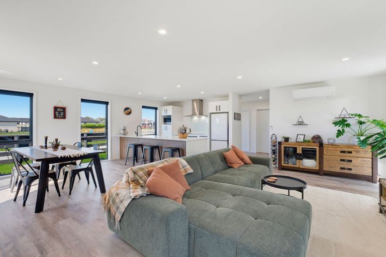 Photo of property in 2 Chambers Avenue, Woodend, 7610