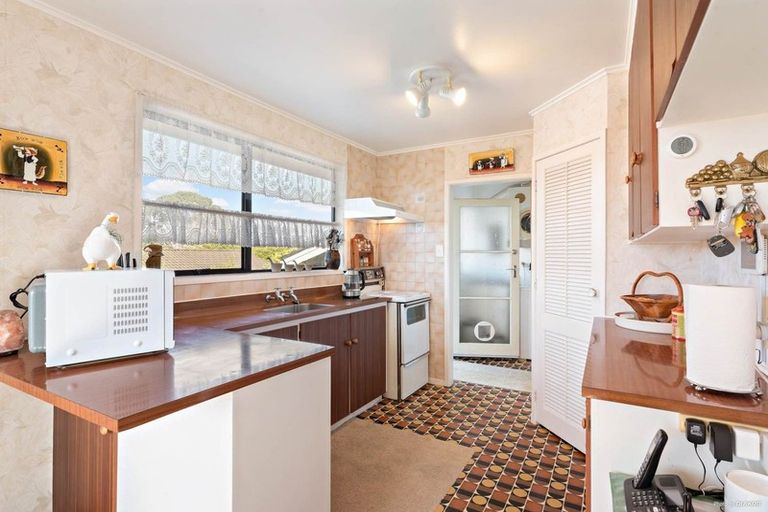 Photo of property in 7 Tempo Place, Torbay, Auckland, 0630