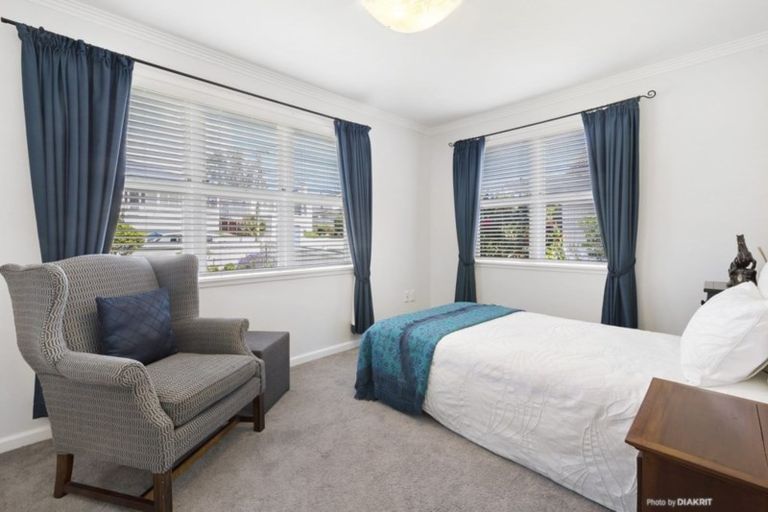 Photo of property in 5 Melrose Road, Island Bay, Wellington, 6023