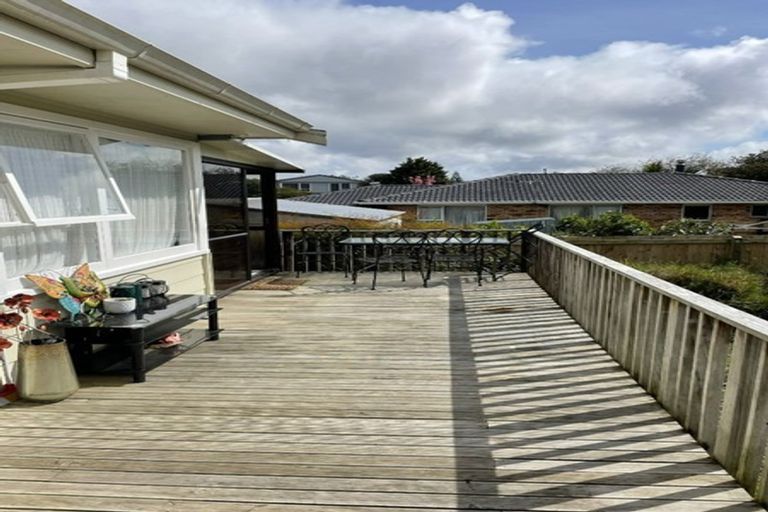 Photo of property in 16a Taonui Street, Rosehill, Papakura, 2113