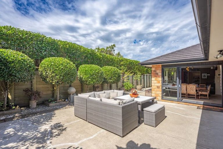 Photo of property in 21 Campion Road, Waikanae Beach, Waikanae, 5036