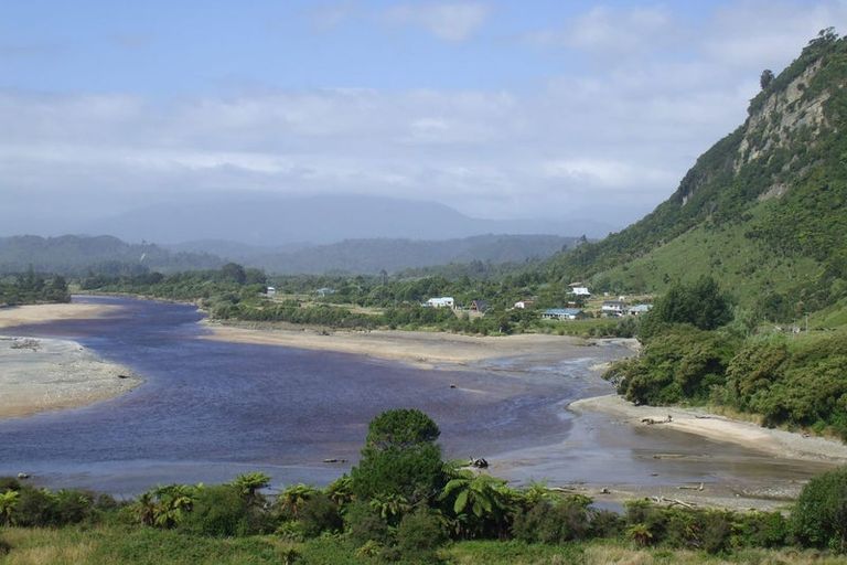 Photo of property in 61 Glasseye Drive, Little Wanganui, Karamea, 7893