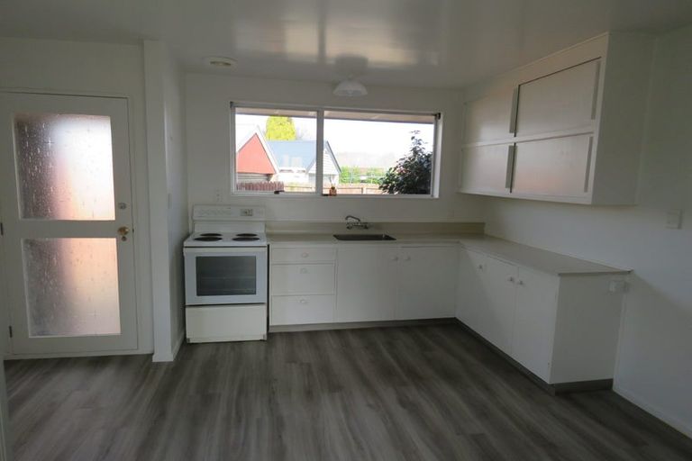 Photo of property in 12a Karnak Crescent, Russley, Christchurch, 8042