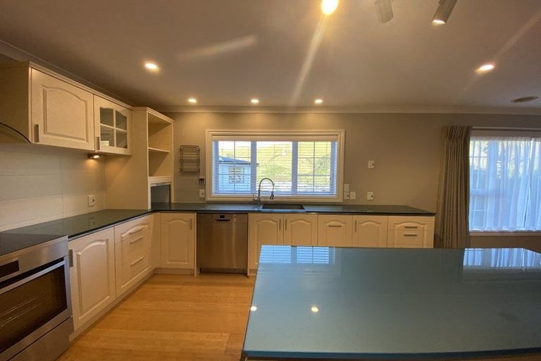 Photo of property in 18 Mauldeth Terrace, Churton Park, Wellington, 6037