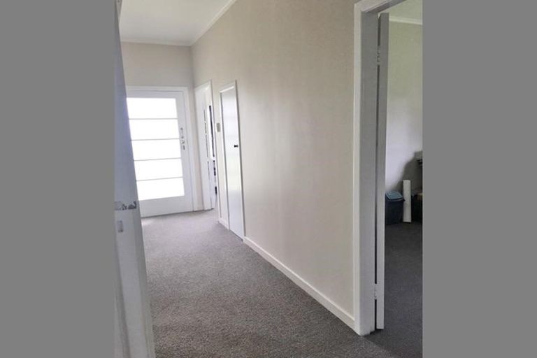 Photo of property in 5/9 South Street, Papakura, 2110
