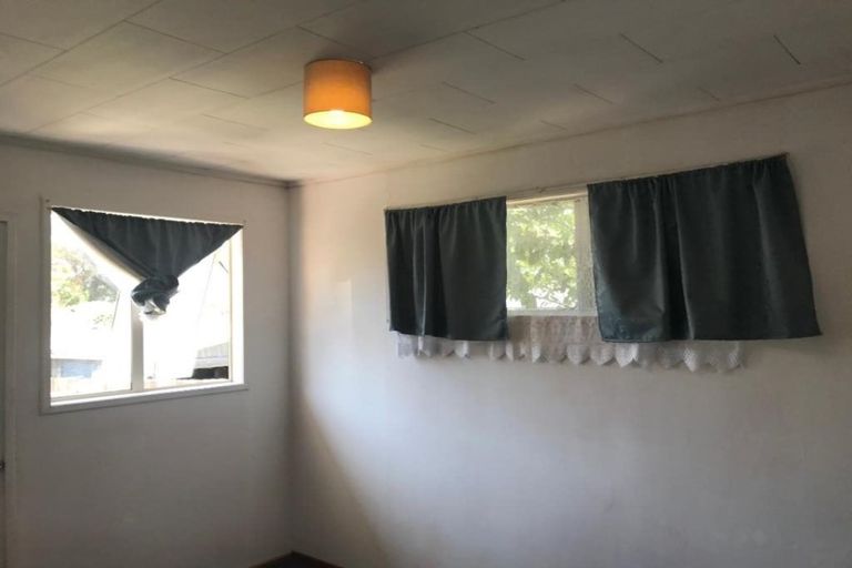 Photo of property in 46 Te Irirangi Drive, Clover Park, Auckland, 2019