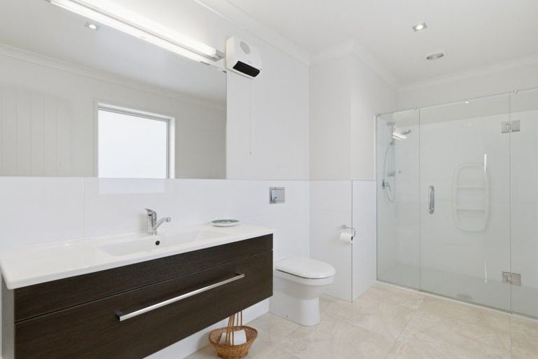 Photo of property in 30 Tatahi Cove, Papamoa Beach, Papamoa, 3118
