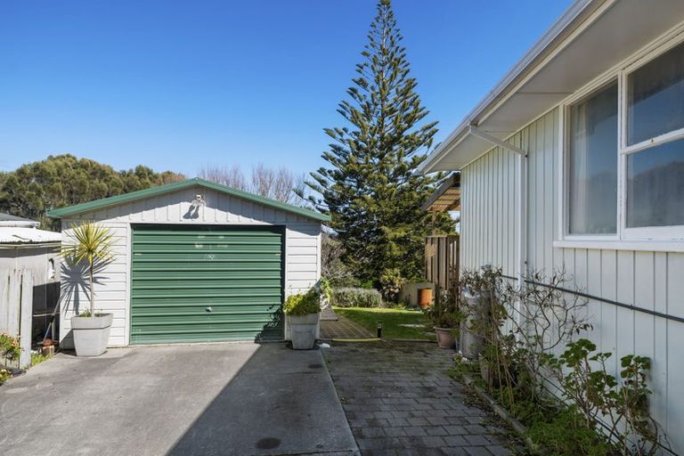 Photo of property in 356 Pukehina Parade, Pukehina, Te Puke, 3189