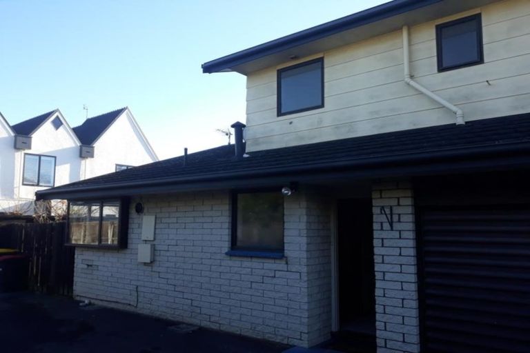 Photo of property in 1/28a Strowan Road, Strowan, Christchurch, 8052