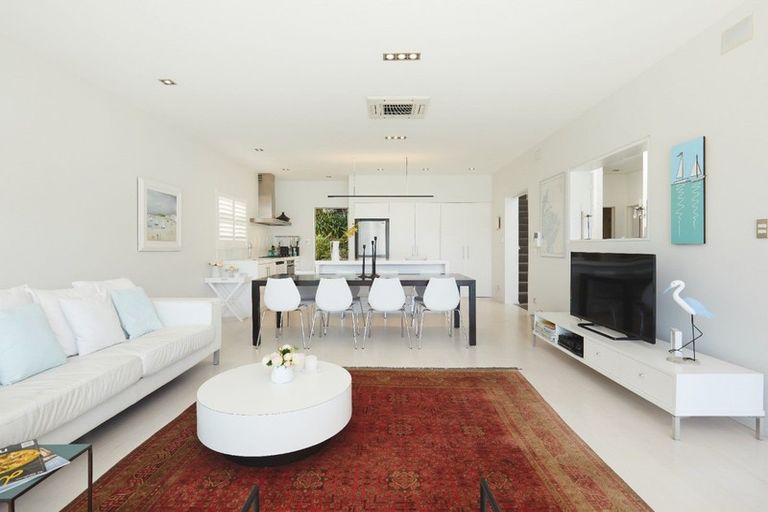 Photo of property in 358 Waikawa Road, Waikawa, Picton, 7220