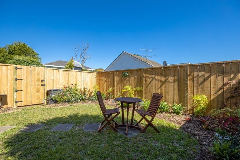 Photo of property in 2/124a Waimea Road, Nelson South, Nelson, 7010