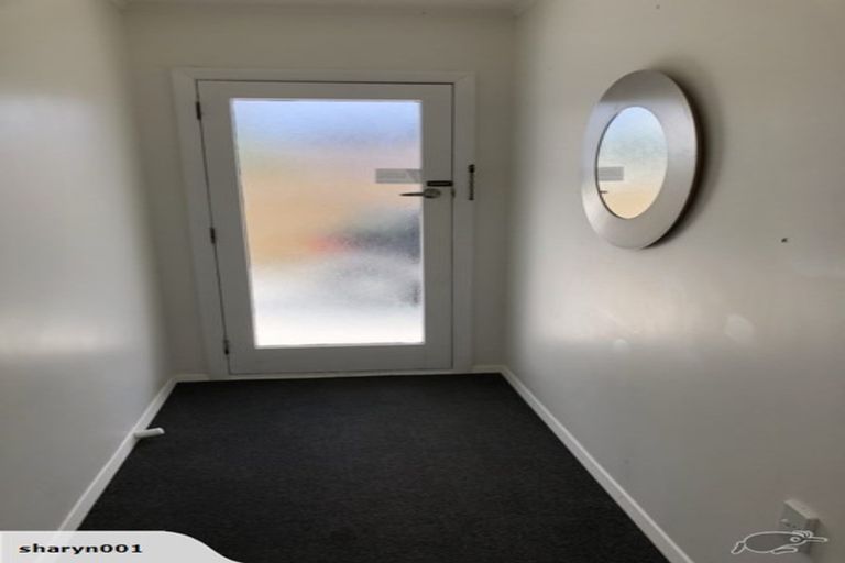 Photo of property in 43b Abraham Crescent, Milson, Palmerston North, 4414