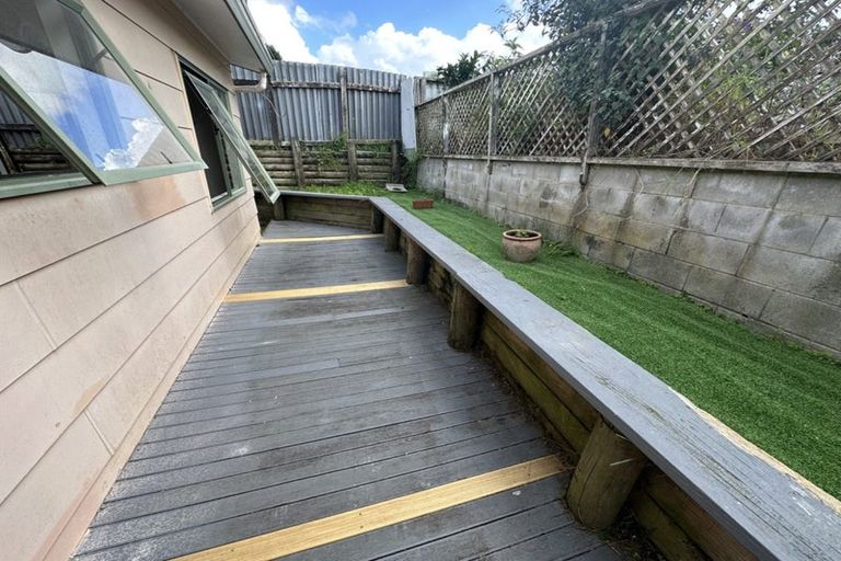 Photo of property in 1/154 Rathgar Road, Henderson, Auckland, 0610