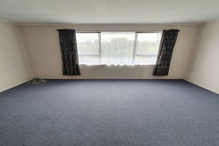 Photo of property in 60 Beazley Avenue, Paparangi, Wellington, 6037