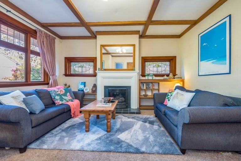 Photo of property in 77 Pohutukawa Street, Woburn, Lower Hutt, 5011