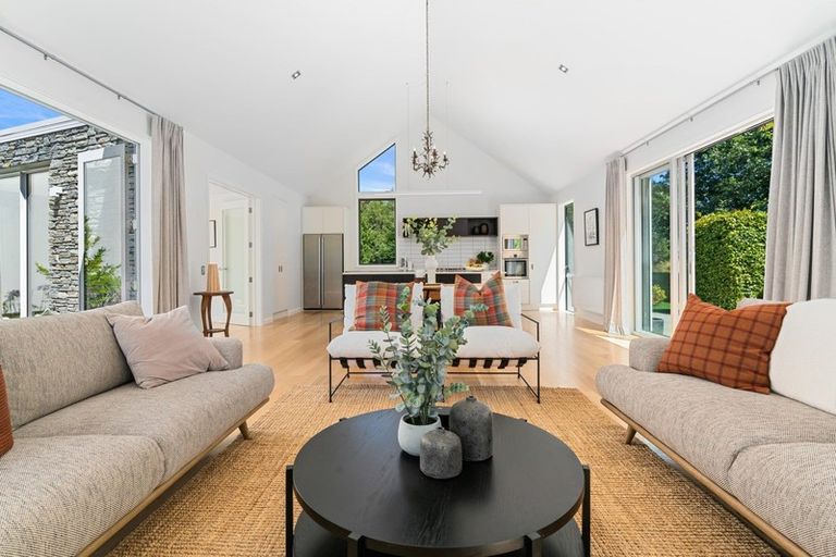 Photo of property in Butel Park, 22 Essex Avenue, Arrowtown, 9302