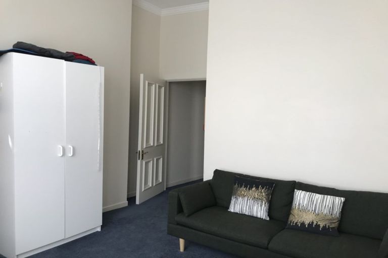 Photo of property in 14 Thompson Street, Mount Cook, Wellington, 6011