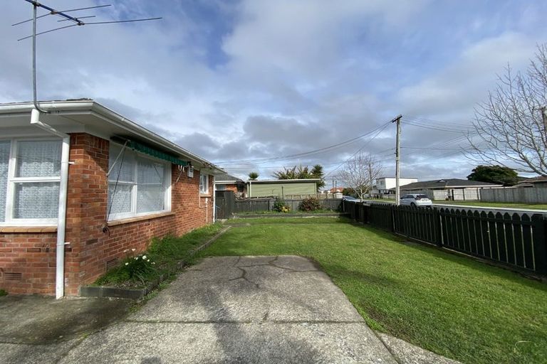 Photo of property in 1/19 Motatau Road, Papatoetoe, Auckland, 2025