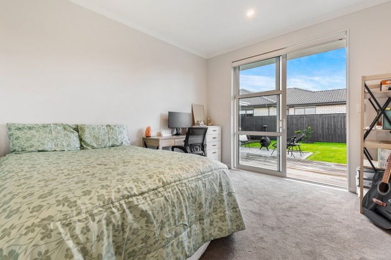 Photo of property in 1 Pitoitoi Drive, Riverhead, 0820