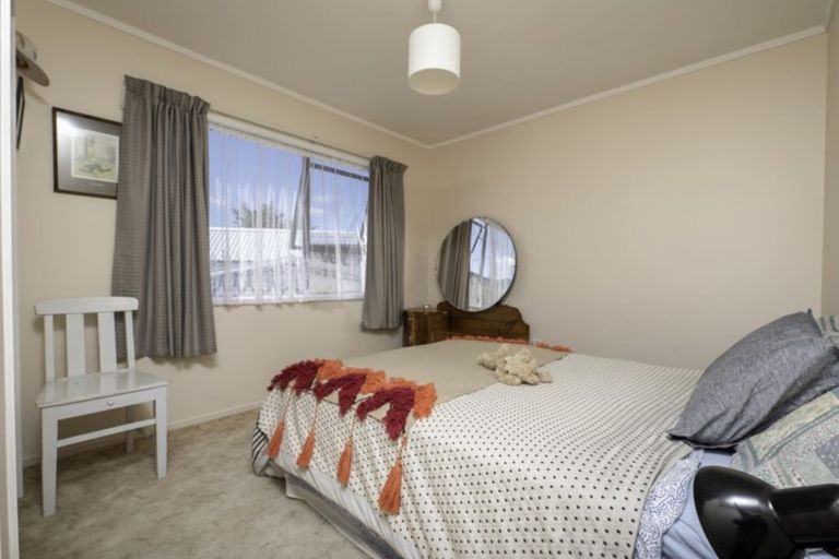 Photo of property in 6 Deeming Road, Okiato, Russell, 0272