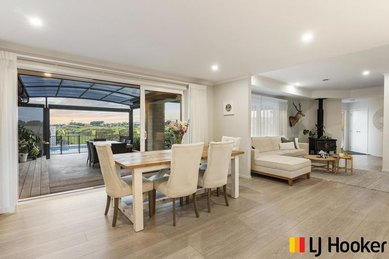 Photo of property in 75 Waimanu Awa Road, Runciman, Drury, 2579