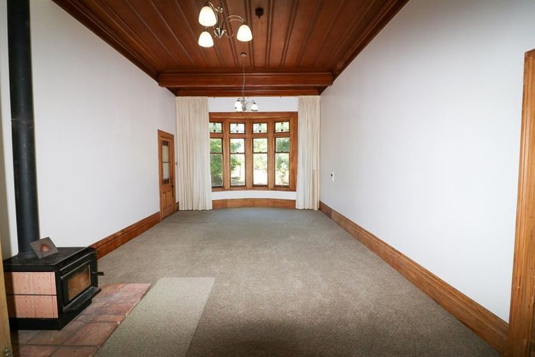Photo of property in 68 Rawhiti Street, Dannevirke, 4930