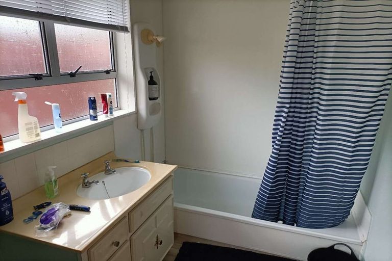 Photo of property in 16 Kipling Street, Johnsonville, Wellington, 6037