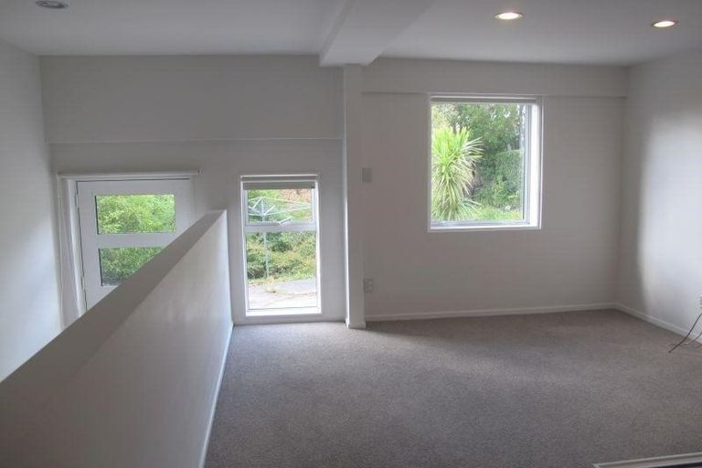Photo of property in 98a Arran Road, Browns Bay, Auckland, 0630