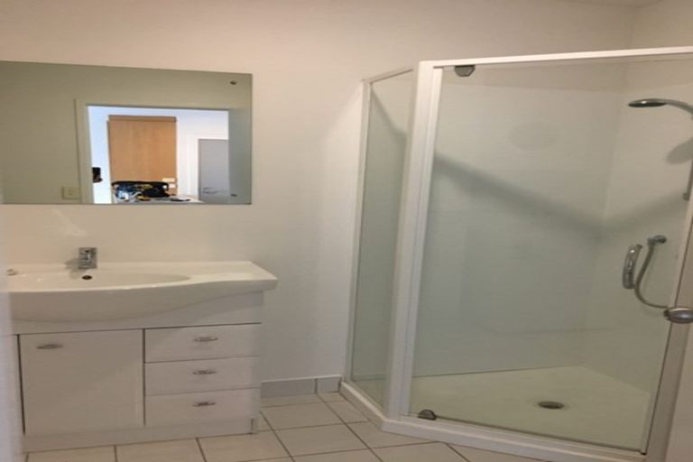 Photo of property in 2a/6 Winchester Street, Grey Lynn, Auckland, 1010