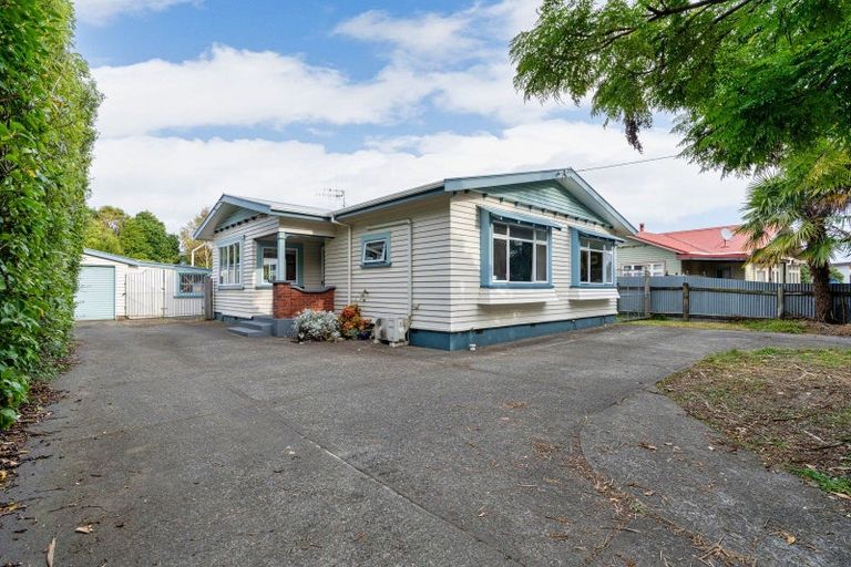 Photo of property in 6 Cambridge Street, Levin, 5510