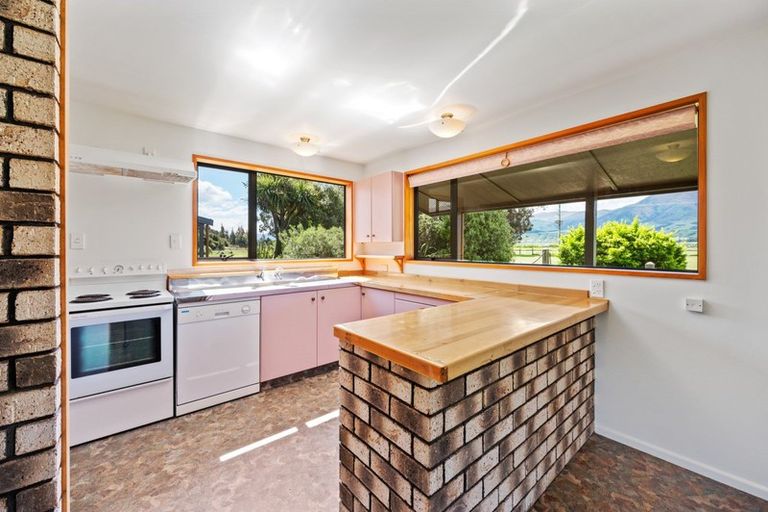 Photo of property in 3467 Luggate-cromwell Road, Luggate, Cromwell, 9383