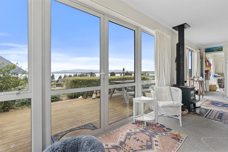 Photo of property in 98 Ohau Drive, Lake Ohau, Twizel, 9412