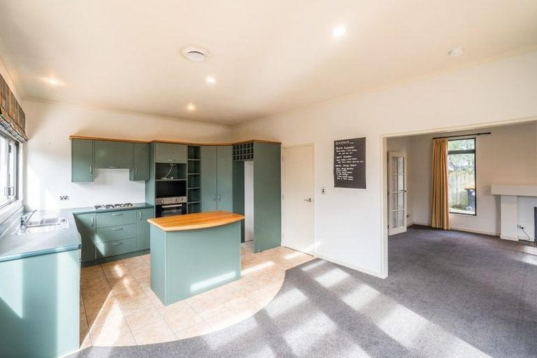 Photo of property in 9a Ake Ake Avenue, Hokowhitu, Palmerston North, 4410