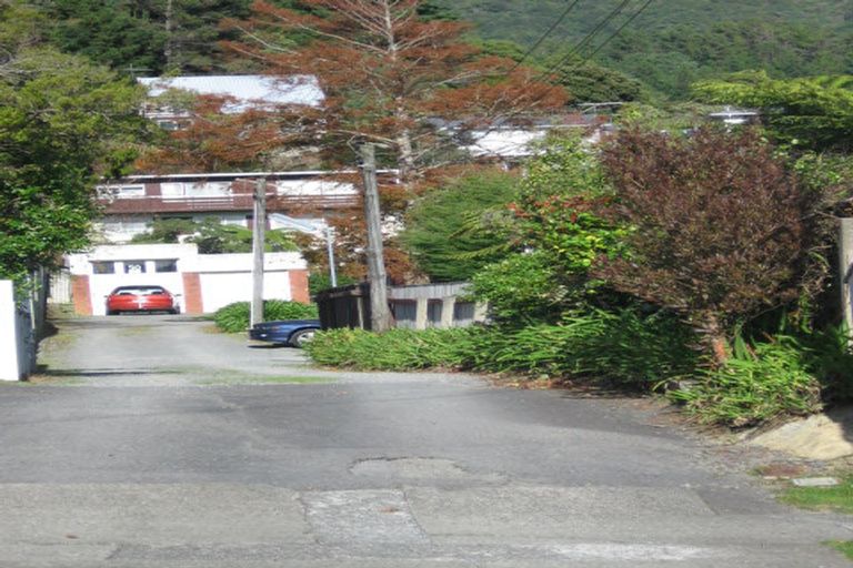 Photo of property in 52 Manuka Street, Stokes Valley, Lower Hutt, 5019