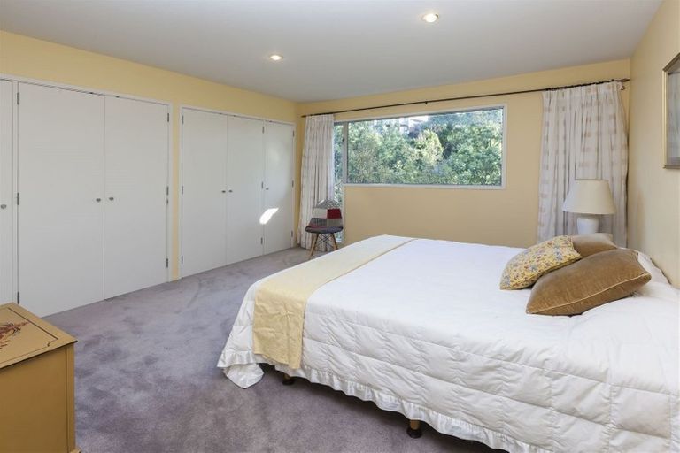 Photo of property in 1a Sherwood Lane, Cashmere, Christchurch, 8022