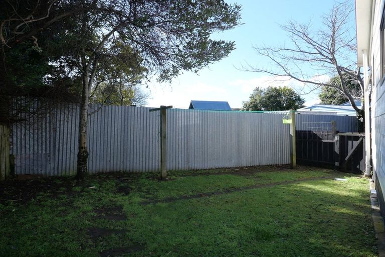 Photo of property in 17b Walton Road, Paraparaumu Beach, Paraparaumu, 5032