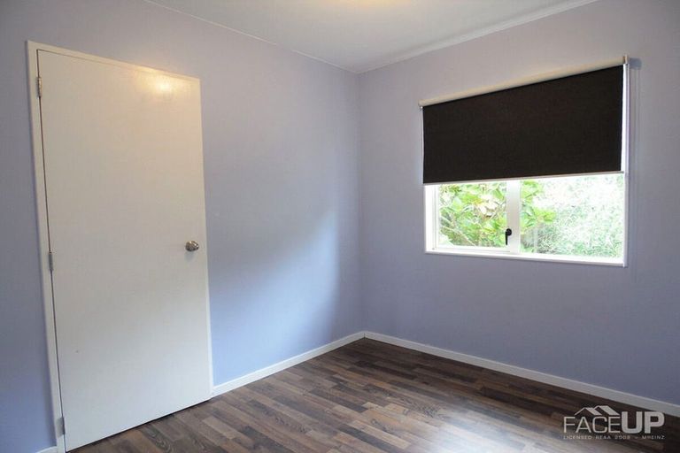 Photo of property in 4 Carillon Place, Massey, Auckland, 0614