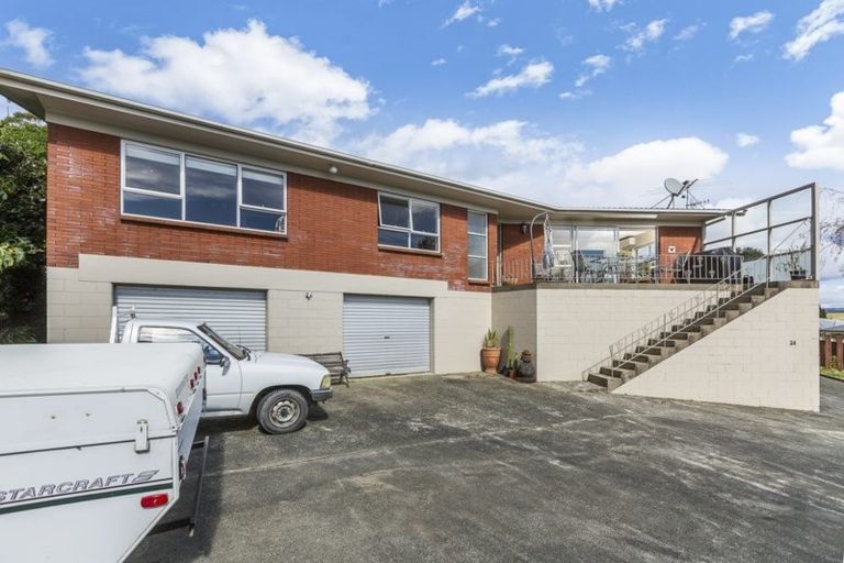 Photo of property in 24 Walton Road, Paraparaumu Beach, Paraparaumu, 5032