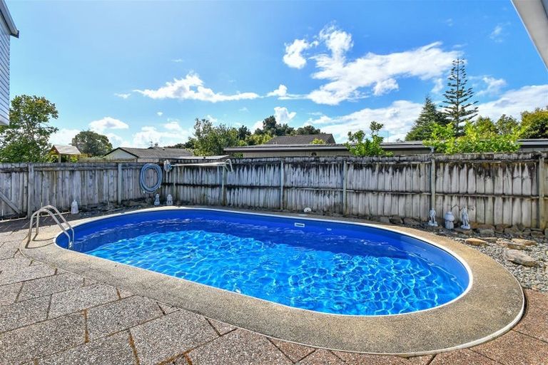 Photo of property in 63 David Avenue, Hillpark, Auckland, 2102